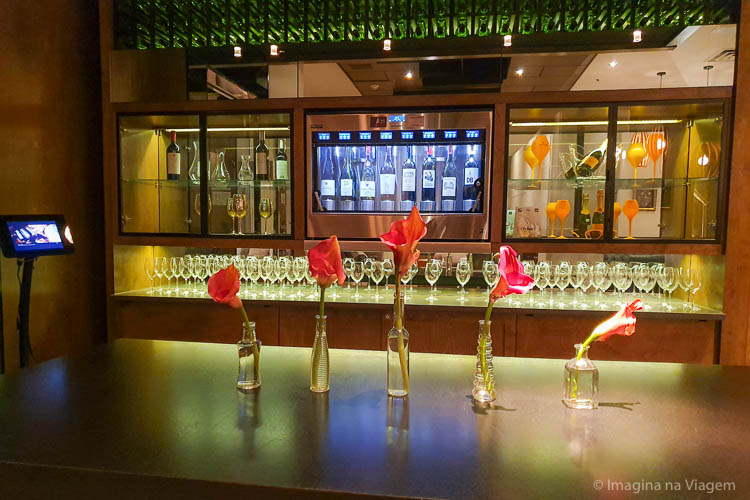Hôtel 71 - Wine dispenser - © Imagina na Viagem