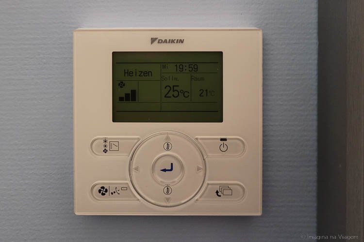 Sistema de climatização individual no quarto do the niu Charly ©Imagina na Viagem